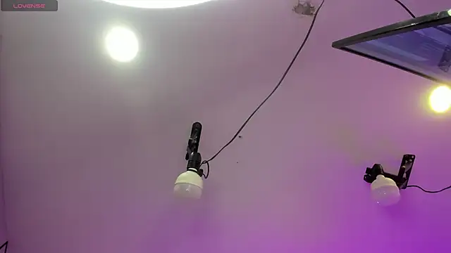 EmiliaRose  online show from 02-26-26, 09:25