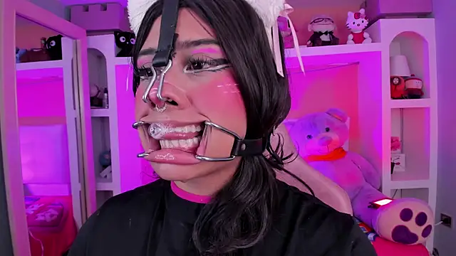 miss   megan online show from 07-28-26, 12:48