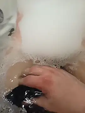 flo000031 online show from 02-23-26, 12:24