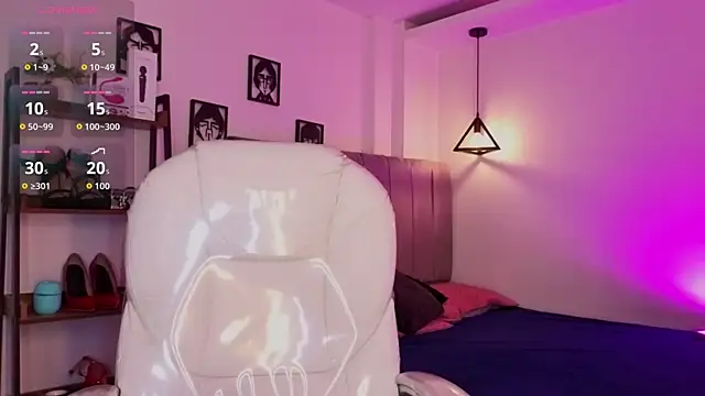 Miller Vanessa  online show from 11-03-25, 08:32