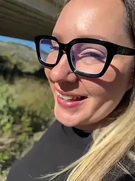 Mona Plus online show from 03-17-26, 09:56