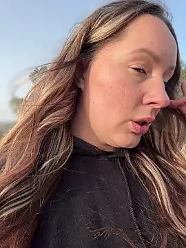 Mona Plus online show from 04-10-26, 06:51