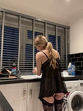 skyemorgan01 online show from 02-07-26, 05:38