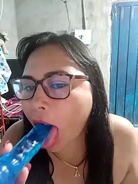 promiscuous-indecent-momm online show from 02-15-25, 04:56