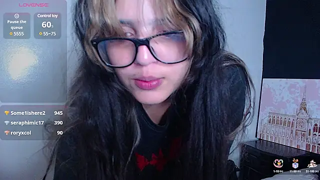 Snapshot of scarleth_shadow chatting on 03-20-25, 02:29 scarleth shadow online show from 03-20-25, 02:29