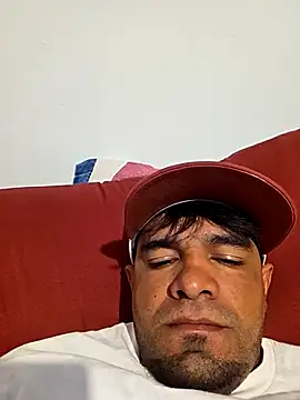 guajiro276565 online show from 04-02-26, 06:05