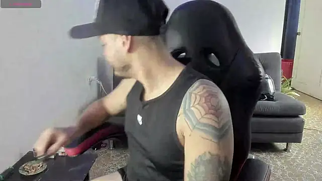 ragnar lothbrok777 online show from 09-29-25, 08:13