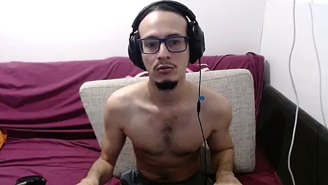 cholitohermoso online show from 07-19-26, 03:05
