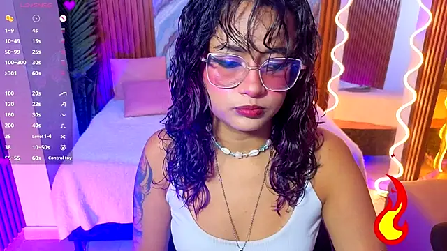 kristen tay online show from 07-18-26, 02:49
