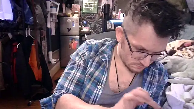 Sk00byJaXxX212 online show from 01-07-26, 03:42