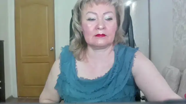 Snapshot of Victoria_secrets_ chatting on 05-16-26, 05:15 Victoria secrets online show from 05-16-26, 05:15