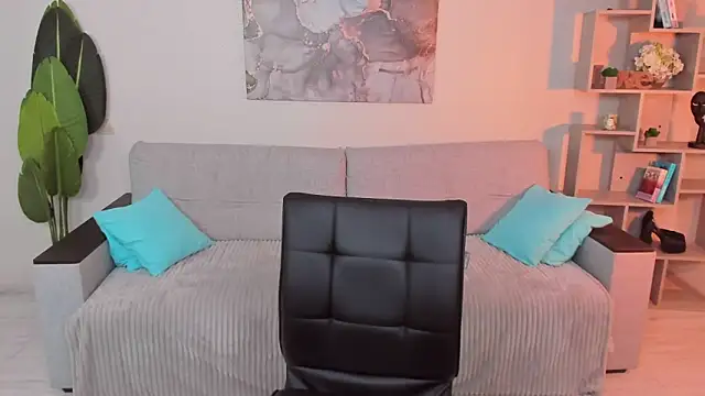 GabriellaMays online show from 10-09-25, 05:16