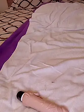 ChloeBab online show from 11-25-25, 06:13