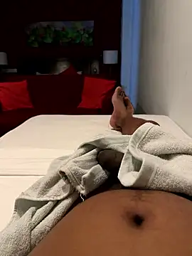 BadboySLR 8899 online show from 01-08-26, 07:16