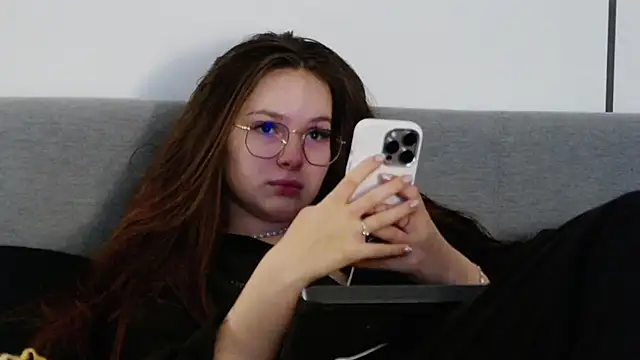 -Amora online show from 02-15-26, 02:03