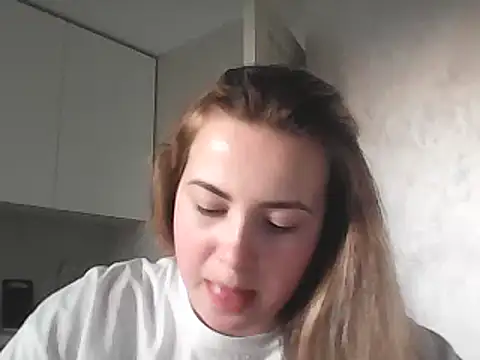 Snapshot of GoddessTenderness chatting on 02-27-25, 03:26 GoddessTenderness online show from 02-27-25, 03:26