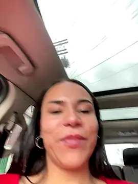 Naatalia online show from 12-18-25, 06:14