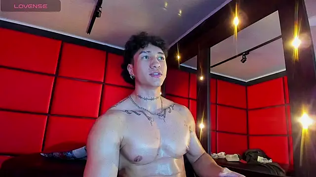 Snapshot of KaryBig3 chatting on 03-01-25, 10:02 KaryBig3 online show from 03-01-25, 10:02