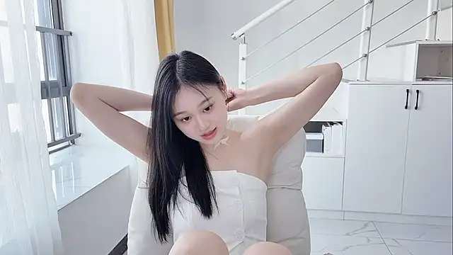 Cassie-20 online show from 03-23-25, 05:54