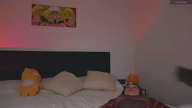 Snapshot of Limy_Sweet chatting on 10-06-25, 08:45 Limy Sweet online show from 10-06-25, 08:45