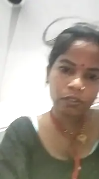 Snapshot of MEENA_ROY chatting on 02-25-25, 03:27 MEENA ROY online show from 02-25-25, 03:27