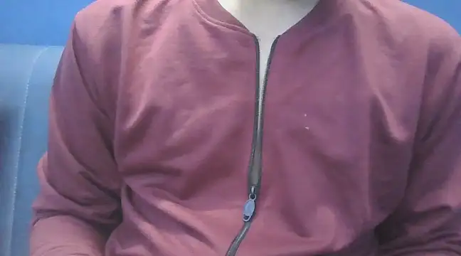 love me you online show from 02-18-25, 05:09