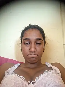 indianpink lips online show from 11-30-25, 09:57