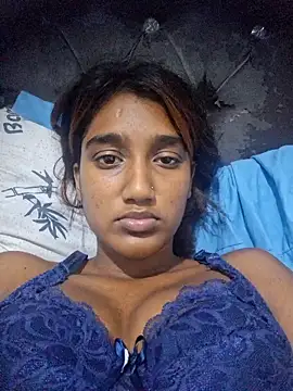 Snapshot of indianpink_lips chatting on 03-27-26, 12:38 indianpink lips online show from 03-27-26, 12:38