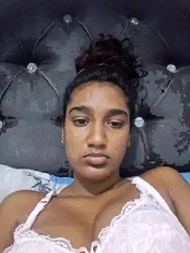 Snapshot of indianpink_lips chatting on 04-05-26, 10:12 indianpink lips online show from 04-05-26, 10:12