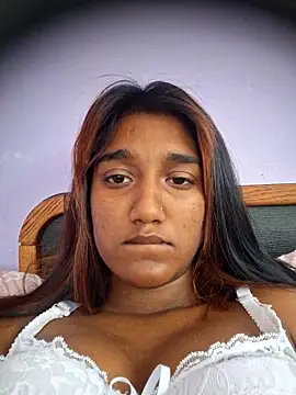 Snapshot of indianpink_lips chatting on 04-14-26, 09:26 indianpink lips online show from 04-14-26, 09:26