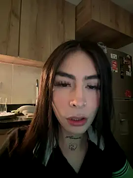 Snapshot of candycami19 chatting on 09-09-25, 04:12 candycami19 online show from 09-09-25, 04:12