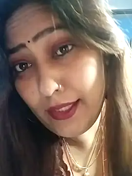 hotyishaa online show from 02-13-25, 10:22