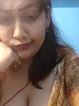 hotyishaa online show from 03-04-25, 06:07