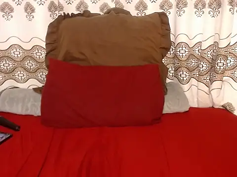 Karishma99  online show from 05-22-26, 02:33