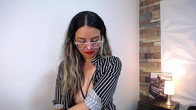 Azaahara  online show from 03-19-25, 02:24