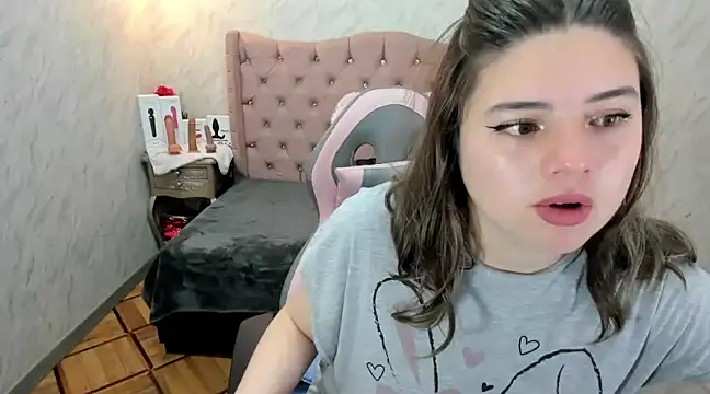 Lianngrace online show from 03-01-25, 01:51