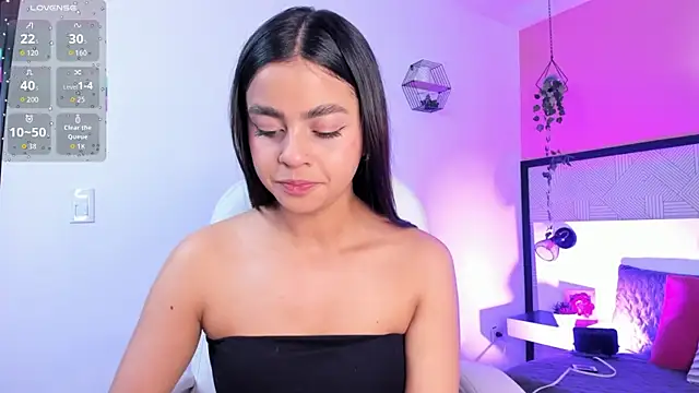 Bella walker  online show from 03-20-26, 08:03