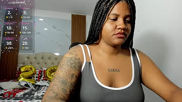 ZahraRose online show from 04-15-26, 11:39