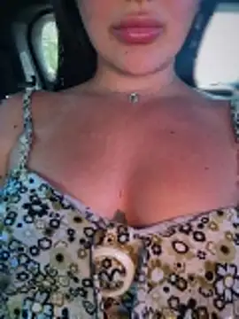 YoungHotMilf97 online show from 07-29-26, 02:26
