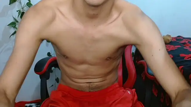 Snapshot of neithanzynxx chatting on 02-25-25, 11:22 neithanzynxx online show from 02-25-25, 11:22