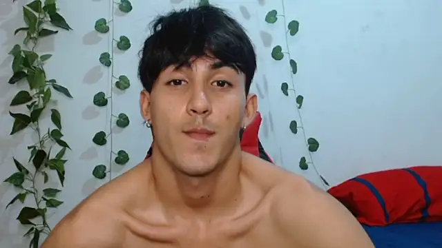 Snapshot of neithanzynxx chatting on 02-26-25, 07:38 neithanzynxx online show from 02-26-25, 07:38