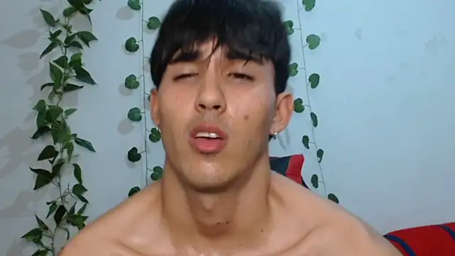 Snapshot of neithanzynxx chatting on 02-27-25, 01:48 neithanzynxx online show from 02-27-25, 01:48