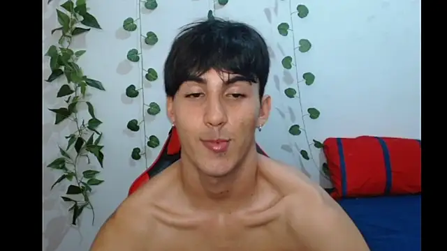 Snapshot of neithanzynxx chatting on 02-28-25, 10:28 neithanzynxx online show from 02-28-25, 10:28