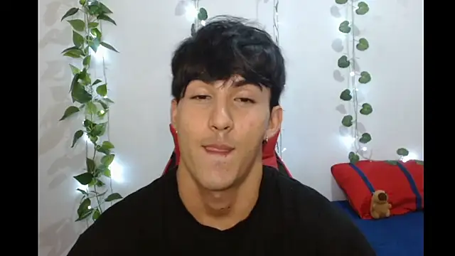 Snapshot of neithanzynxx chatting on 03-09-25, 07:37 neithanzynxx online show from 03-09-25, 07:37