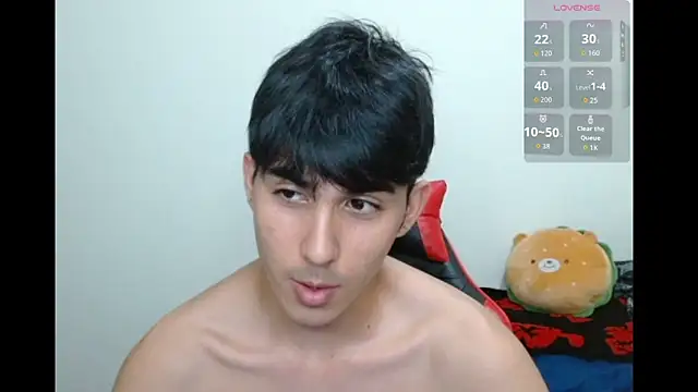 Snapshot of neithanzynxx chatting on 10-10-25, 08:08 neithanzynxx online show from 10-10-25, 08:08