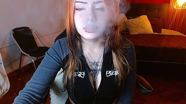 fyreandfox  online show from 06-09-26, 04:40