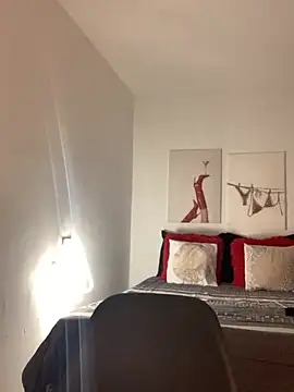 Dahiana Giil online show from 12-03-25, 07:38