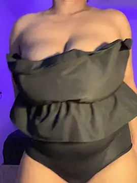 Dahiana Giil online show from 04-14-26, 05:24