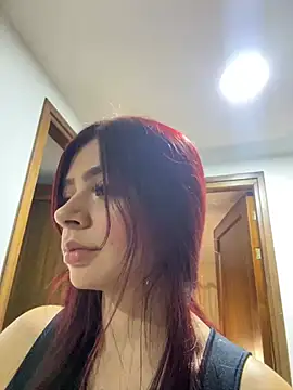 Snapshot of Danna_Myst chatting on 03-21-25, 12:07 Danna Myst online show from 03-21-25, 12:07