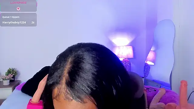 naomy 68 online show from 12-04-25, 03:16